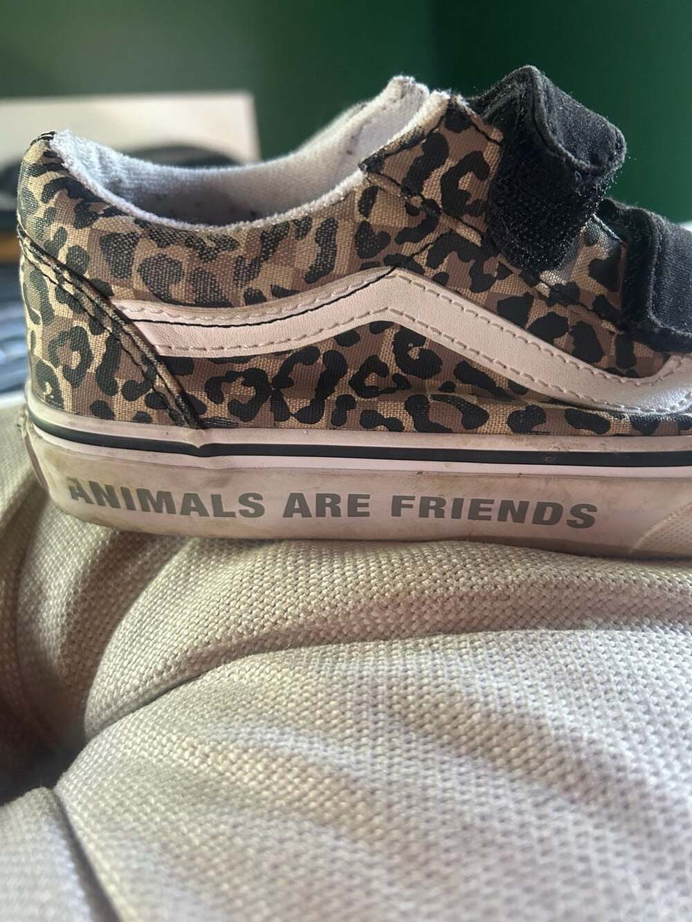 Vans Old Skool V Leopard Print Animals Are Friends Kids Sneakers - Picture 3 of 5
